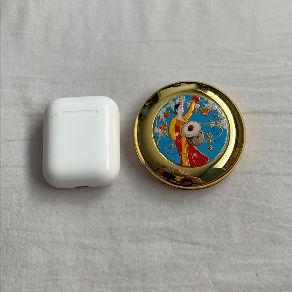 Compact mirror! - Picture 8 of 8